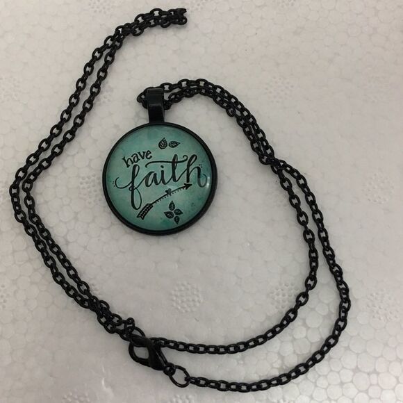 (M2) Have Faith Necklace - Picture 4 of 4